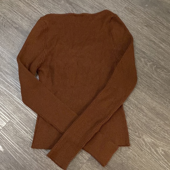 ASOS brown ribbed heart neckline - Picture 2 of 3